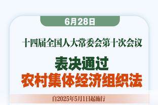 记者批评皮奥利：让这么多球员轮流踢中场，甚至包括卡拉布里亚